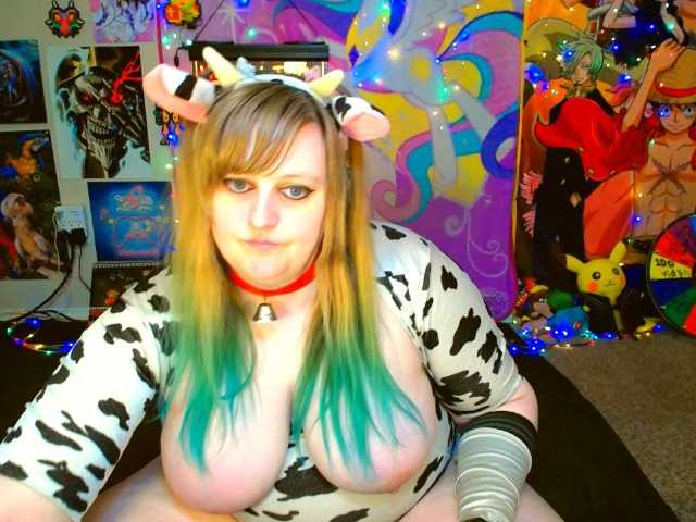 Bilder BabyZelda Moo Cow! ^_^ HighTip=Hang Out with me! *** 100 = 30 Vids & Tip Request! 10 = Friend Add! 300 = View Your Cam! Cheap Videos in Profile!!! ***