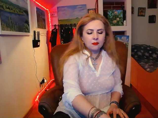 Bilder Delicecatmyau interactive toy start vibro with 2 tok, naked in group chat and privat,watch cams is 60 tok , favorite vibes level 44, 111,222