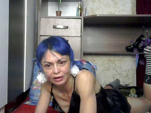 Bilder Icecandyshoko Hi)))I'm Candy))) write private messages and chat 2 tokens))) adding friends and mutual subscription I have a lot of different shows)))#piercings and tattoos# fetishes#flexing#deep throat#bdsm# ask)))) I don't watch cameras for free