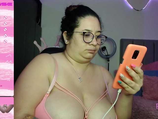 Bilder katrina-boobs #lovenses#bigboobs#bbw#ass#anal#squirt