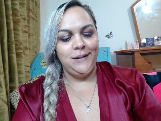 Bilder mellydevine Your tips make me cum ,look in tip menu and control my toy or destroy me 11, 31, 112 333 / be my king, be the best Mwahhh #smoke #curvy #belly #bbw #daddysgirl