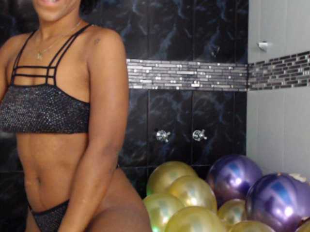 Bilder Mila-Black Happy day :), Make me cum - #girl #tits #bigass #naked #ebony #squirt #anal #oil #latina