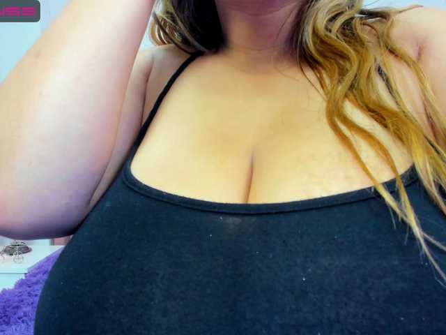 Bilder MillyHerder Hello guys welcome to my room #slave #mistress #bigboobs #spitboobs #anal #playpussy #18 #chubby #fuckmachine
